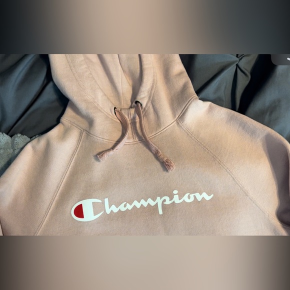 Champion hoodie in pink - Picture 3 of 6